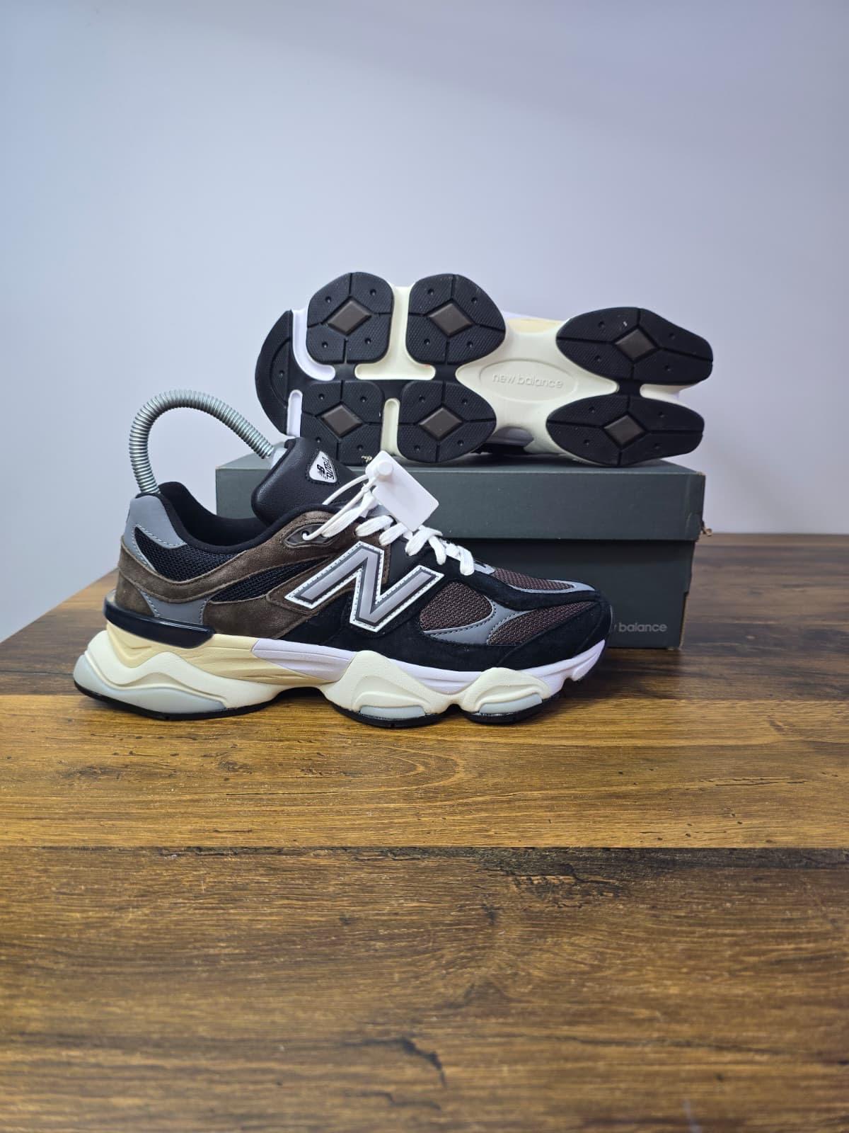 New Balance 9060