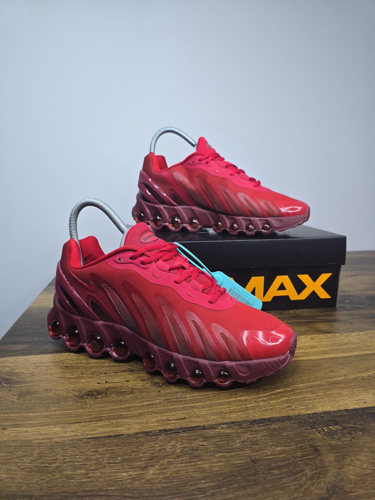 Nike Air Max DN8 University Red