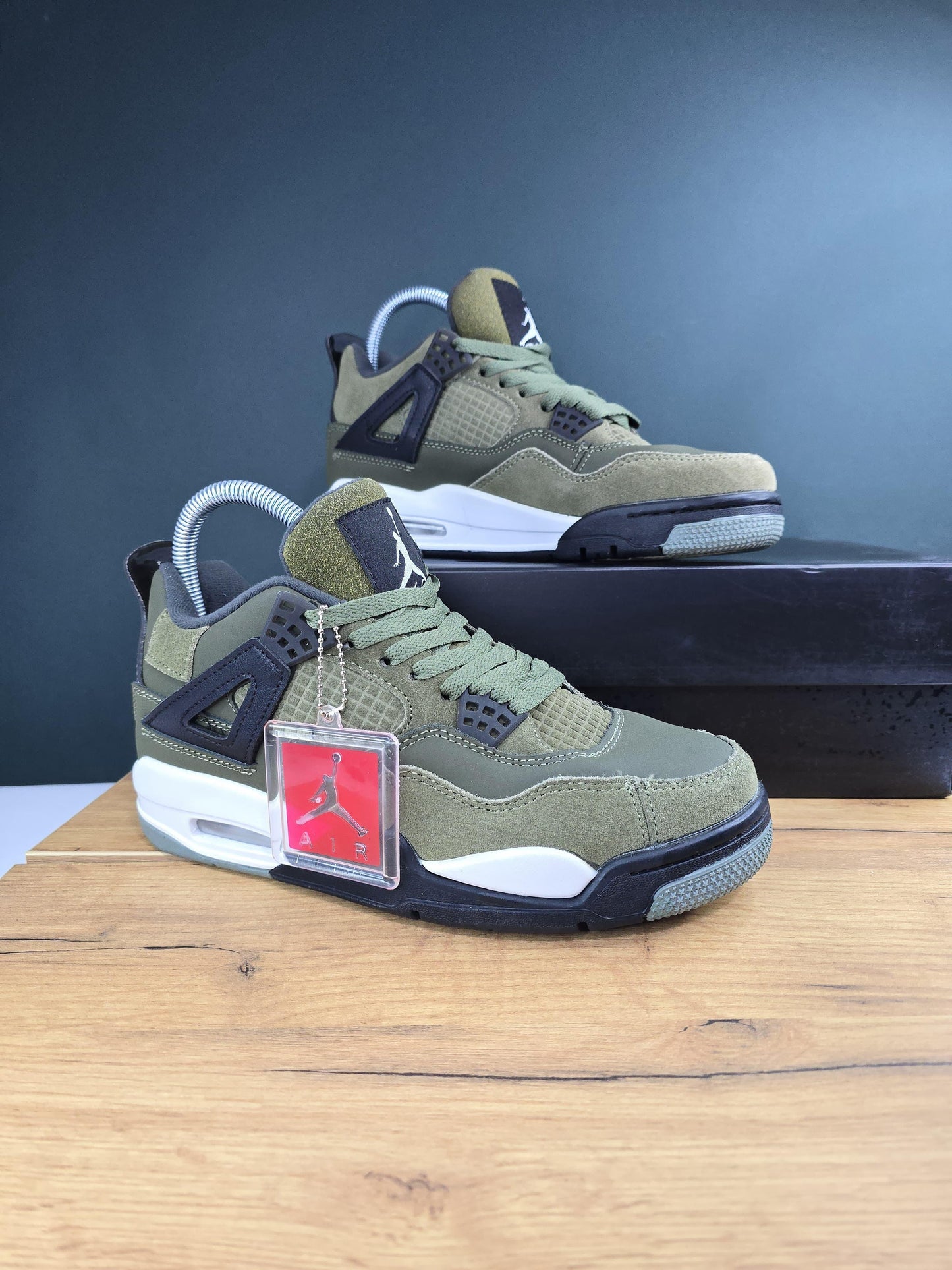 Nike JORDAN 4 Retro SE Craft Medium Olive