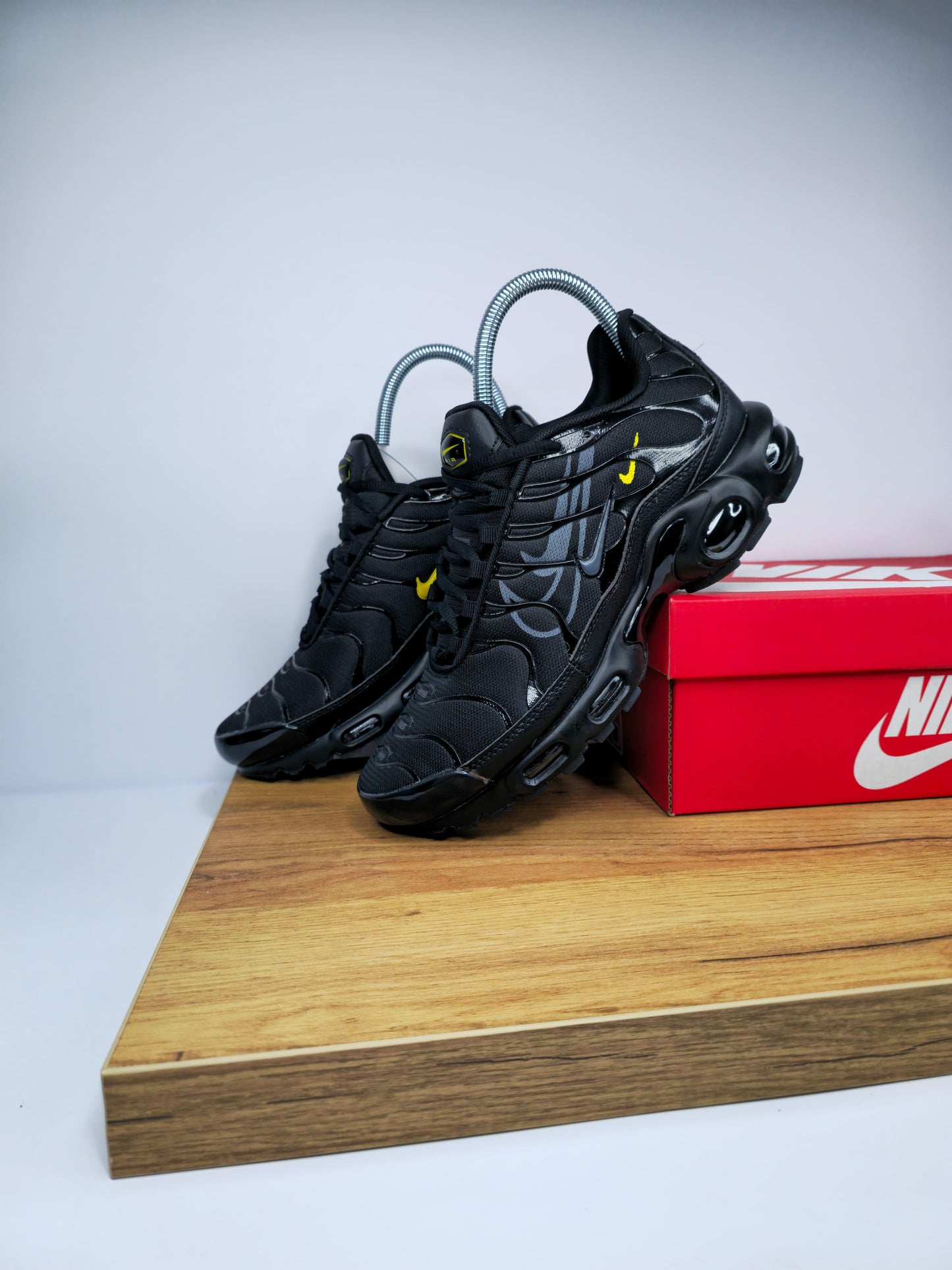 Nike TN Multi Swoosh