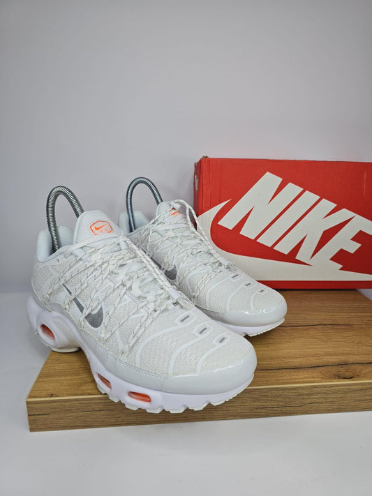Nike TN Utility White Safety Orange
